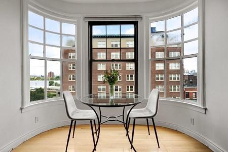 4 Charlesgate East