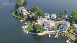 27 South Point Rd