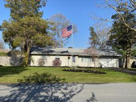 4 Parker Dr
