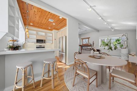 84 Winthrop St