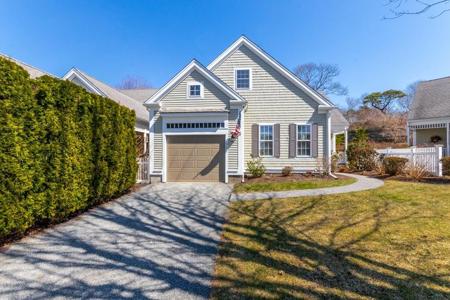 13 Hollyhock Knoll Ct