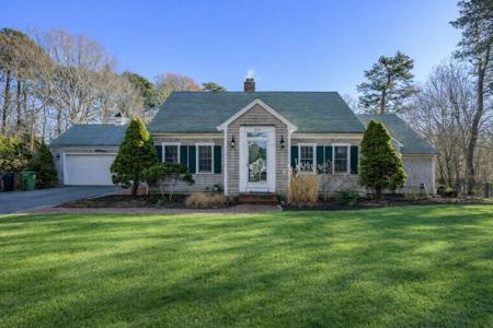 578 Huckins Neck Rd