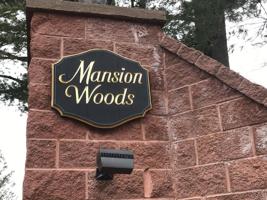 6 Mansion Woods Dr
