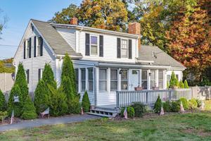 27 Cypress Rd