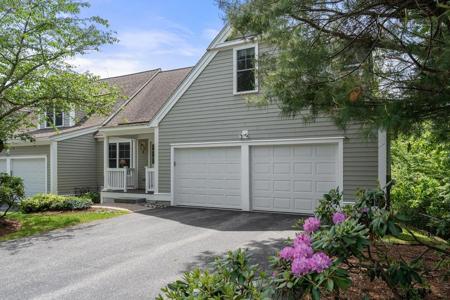 3 Flint Pond Dr