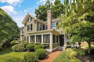 18 Myrtle St