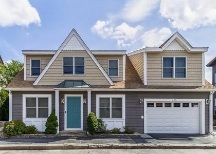 135 Lake Ave
