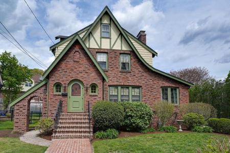 11 Venner Road