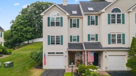 67 N Quinsigamond Ave