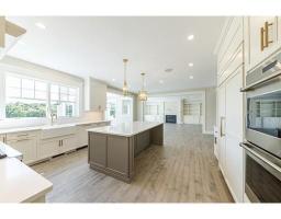 8 Glenneagle Drive