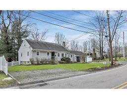 144 Wilson St