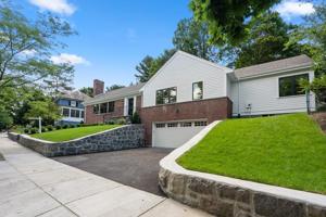 30 Clinton Rd