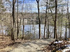 70 Westwood Dr