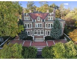 80 Seaver St