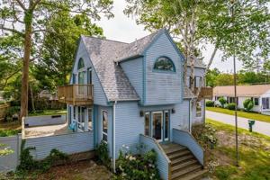 4 Cedar Island Rd