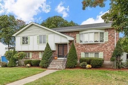 12 Crystal Dr