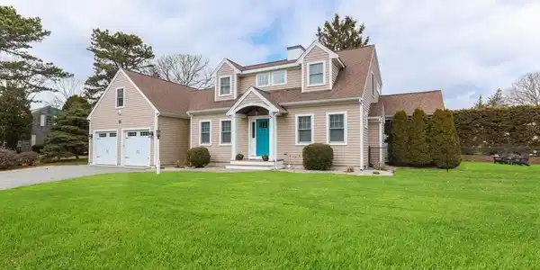 31 Seatucket Rd