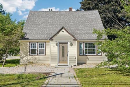 148 South Quinsigamond Ave