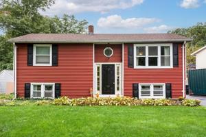 2 Lakeside Ave