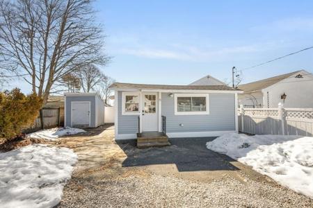6 Wildwood Ave