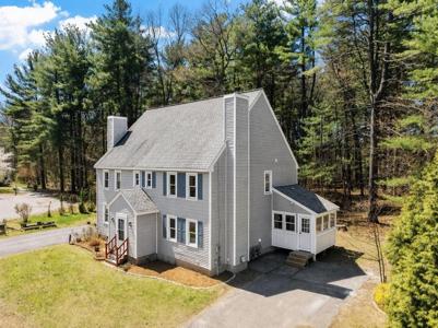 7 Samantha Ln