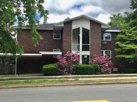 881 Main St