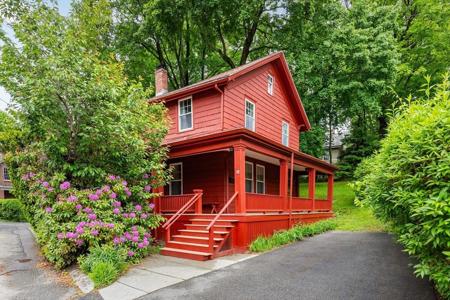 17 Oak Knoll