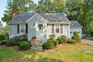 1 Oakwood St