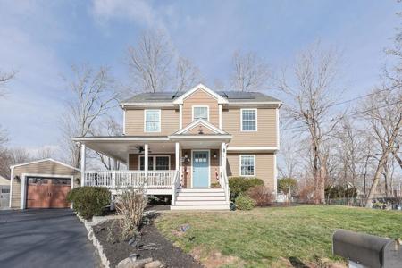 43 Marjorie St