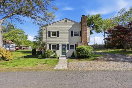 12 Knollwood Rd