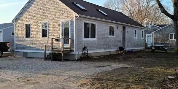 58 Montauk St