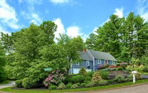 27 Banbury Ln
