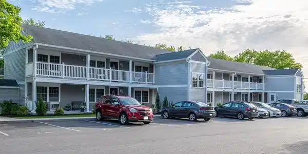 146 Main St