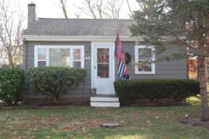 45 Winthrop Dr