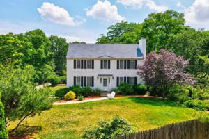 561 Lake St