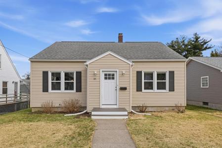 38 White St