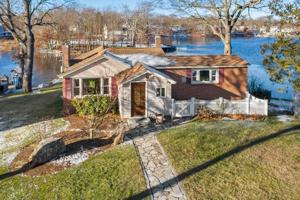 15 Forest Ave