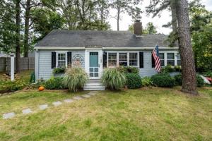 21 Azalea Ln