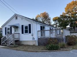 6 Ingleside Dr