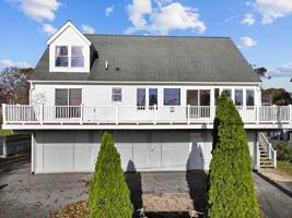 14 Circle Dr