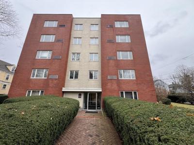 114 Pleasant