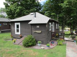 35 Chapman Ave
