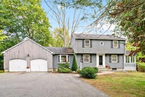 905 Great Pond Rd