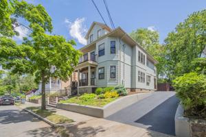 37-39 Lakehill Ave