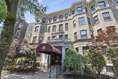 35 Queensberry St