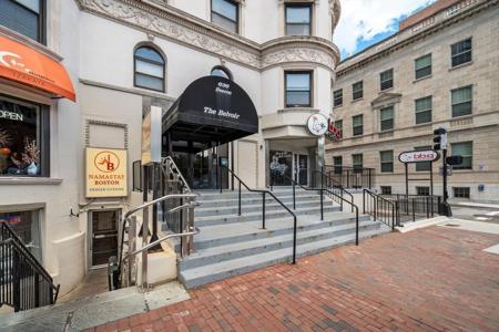 636 Beacon St