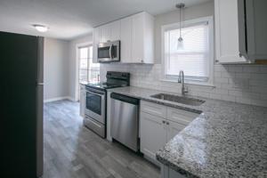 23 Bog Hollow Rd