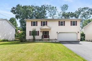 29 Pocantico Ave