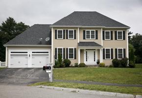 8 Grove Meadow Lane