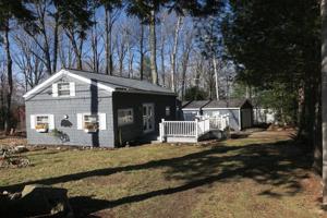18 Ridge Ave